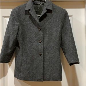 Tahari 3/4 blazer